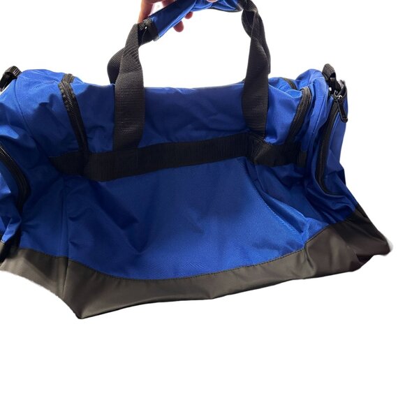 Adidas Defender IV Medium Duffle Bag Team Royal Blue White Black NWT - Picture 9 of 13